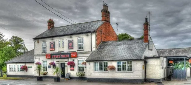 The Fordham Arms (The Fordham Inn)