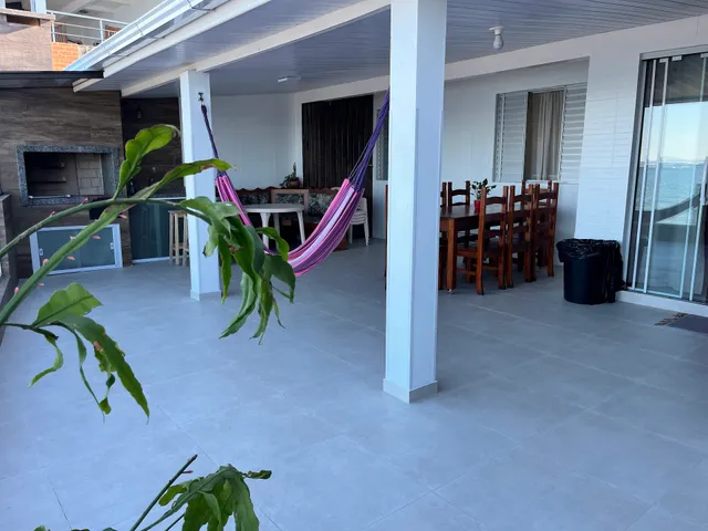 Casa Pé na Areia SC