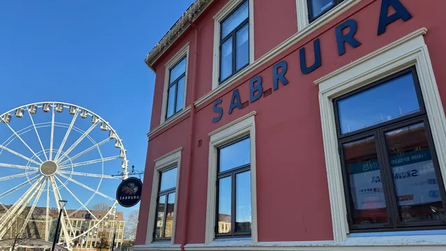 Sot & Sabrura på Torvet