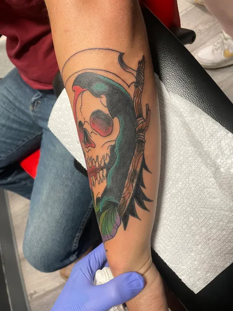 Lonestar Tattoo And Piercing