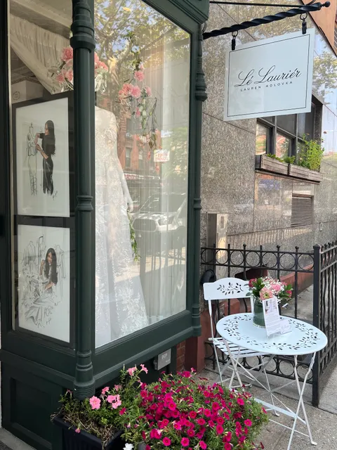 LéLauriér Bridal & Evening Wear