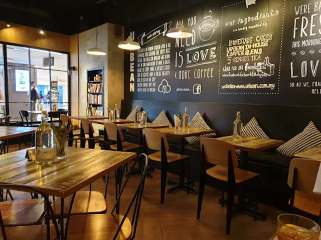 Urbean Cafe (Great Eatern Mall)