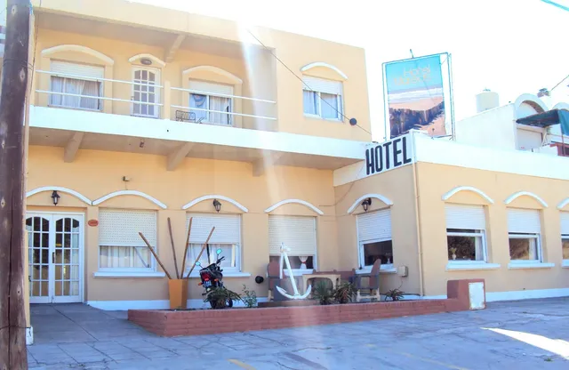 Hotel Mareas