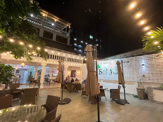 Soi 3 Café And Restaurant