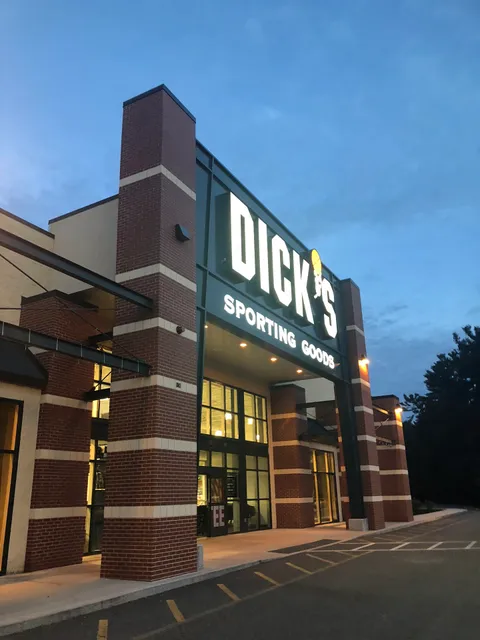 DICK'S Sporting Goods