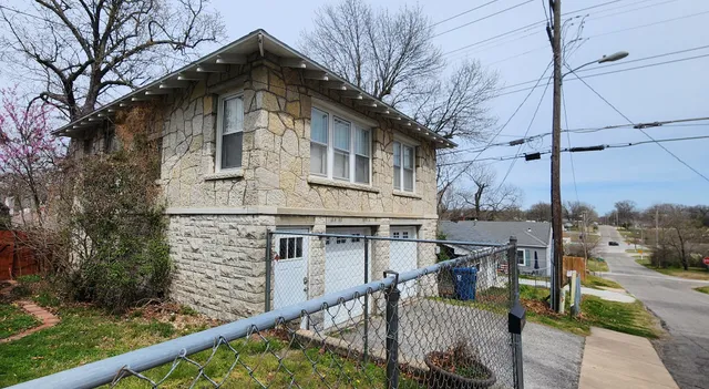 Bonnie and Clyde Hideout Apartment