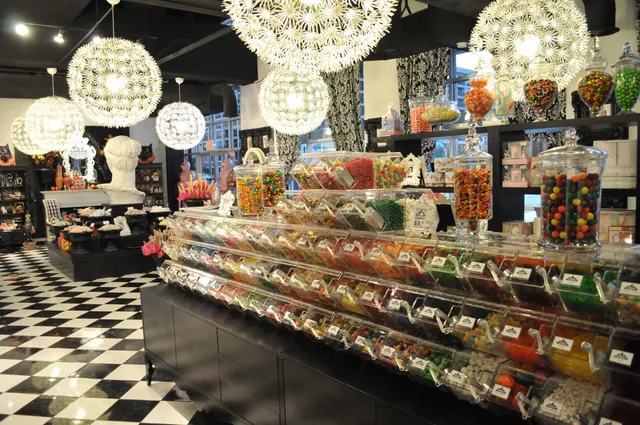 Pinkitzel Candy & Cupcakes Bricktown