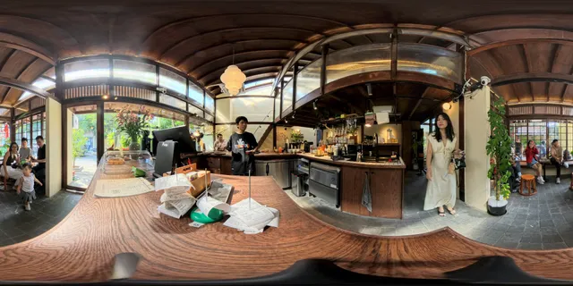 Phuc Long Coffee & Tea