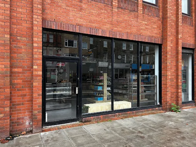 Konveni Matcha Café