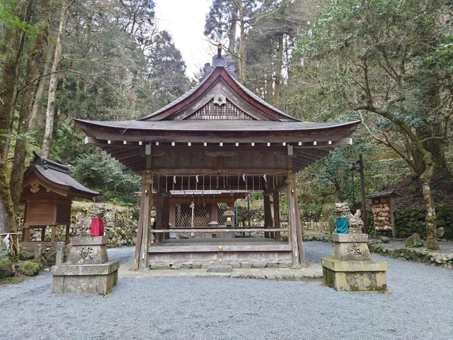 Honden (Kifunenomiya)