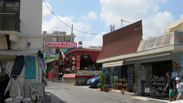 Taj Mahal Chinese And Indian Restaurant