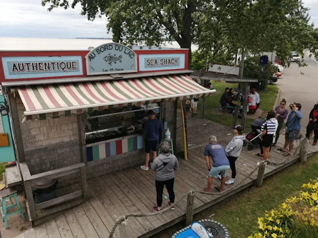 Sea Shack au bord du lac