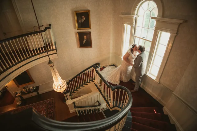 Marianne's Bridal Outlet