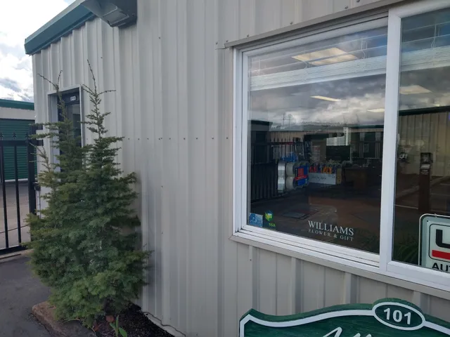 Williams Flower & Gift - Sequim Florist