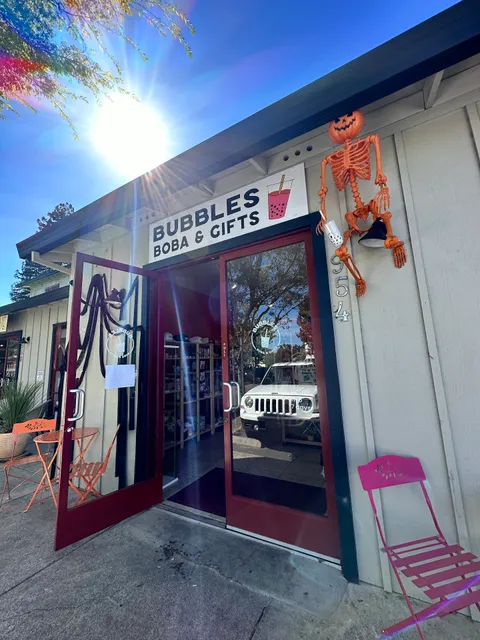 Bubbles Boba and Gifts
