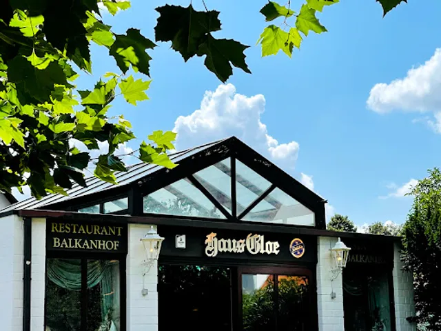 Haus Gloe - Jovan Filipovic