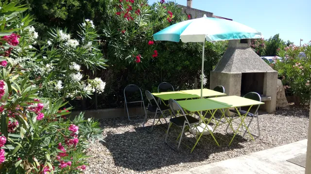 Villa Roselys d'Azur : Location de vacances Saint Pierre la mer (Aude, Languedoc Roussillon)