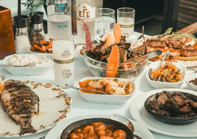 Odyssey Eats Restaurant Cafe&Bar