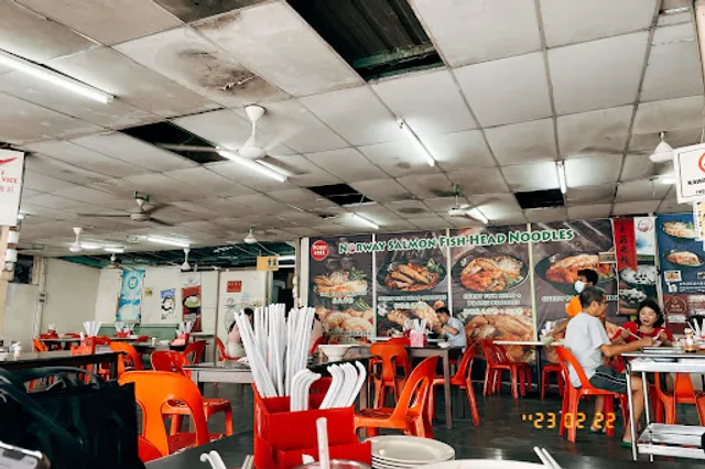 Norway Salmon Fish Head & Seafood Noodles