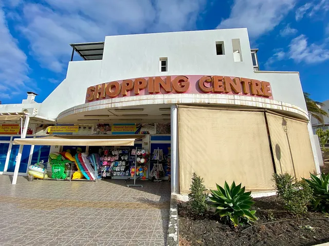 Shopping centre
