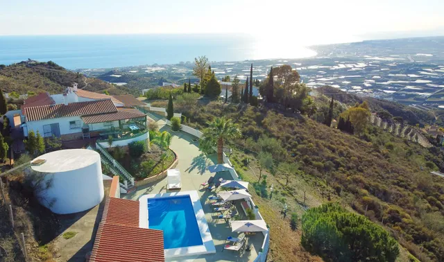 Villa Carmella - Sayalonga, Malaga, Spain