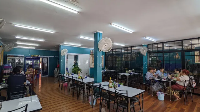 989 Tom Yum Seafood Noodle