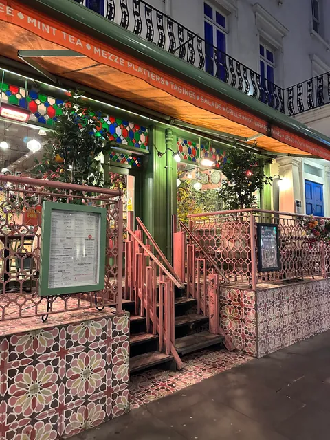 Luba’s Green Hut Café