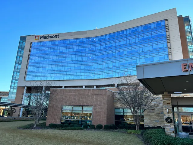 Piedmont Newnan Hospital : Poplar Shop