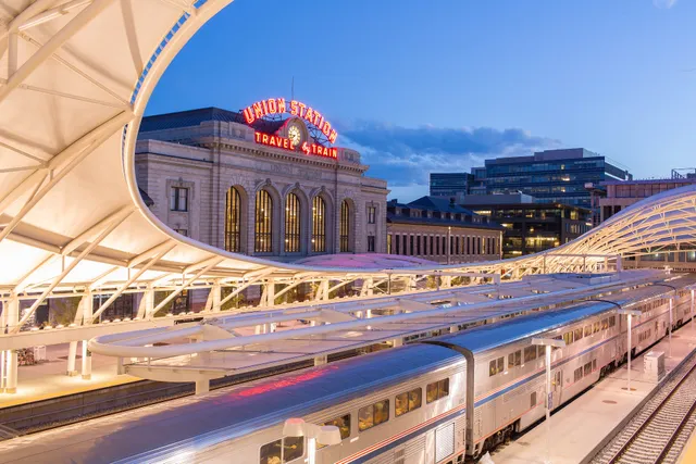 Union Station Gate B4