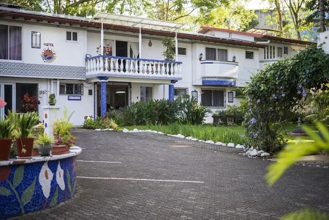 Hotel Ave del Paraiso