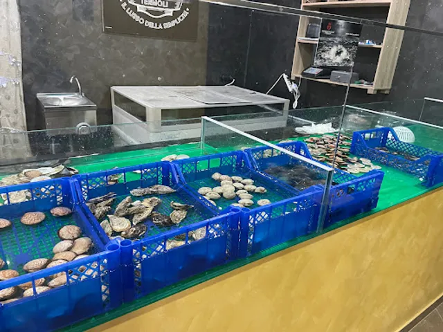 Piccola cruderia di mare"Il Veliero"...termoli