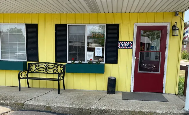 Russ & Doc's Barber Shop