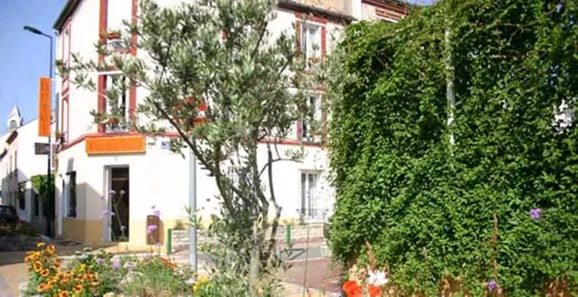 Hôtel Le Petit Chateau