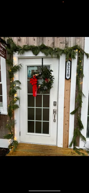 The Barn Boutique & Gifts