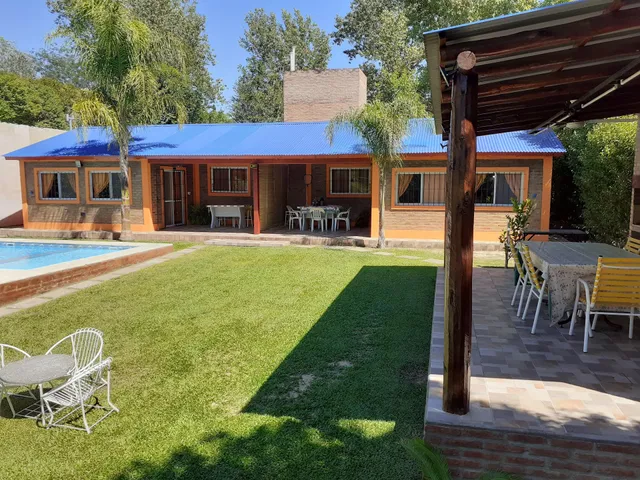 Cabañas LA ESCONDIDA Casa de Campo Andino