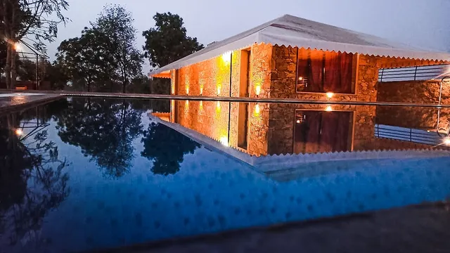 The Rustic Villa - best Villa in Jaipur, luxury Villa in Jaipur, Party Villa & Family Villa in Jaipur, villa in jaipur