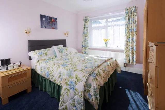 Minton Lodge Hotel - Seniors Only