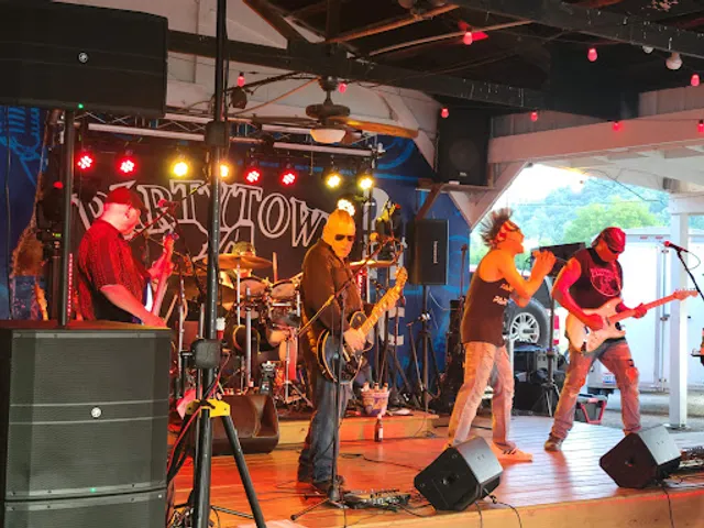 Cabana on the Whitewater