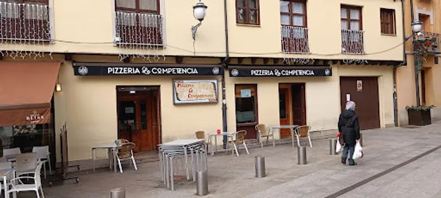 Pizzería La Competencia