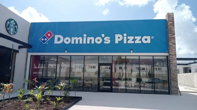 Domino's Avenida 135