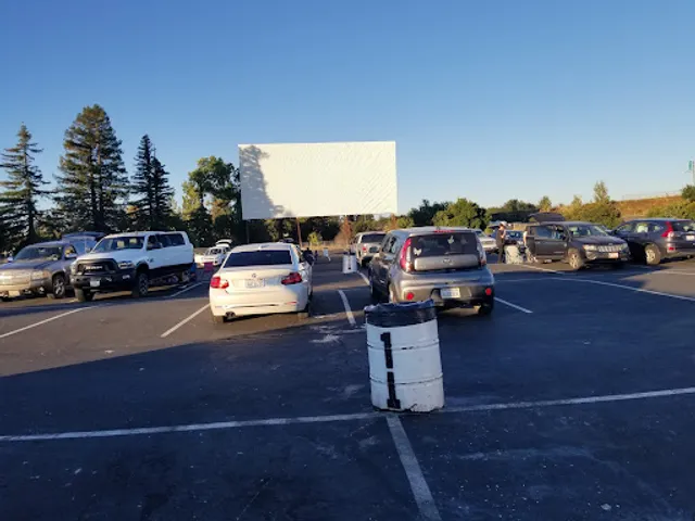 West Wind Sacramento 6 Drive-In