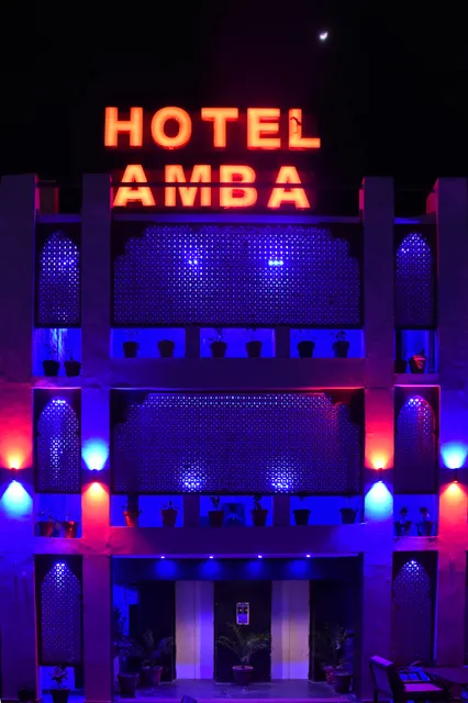 Hotel Amba International