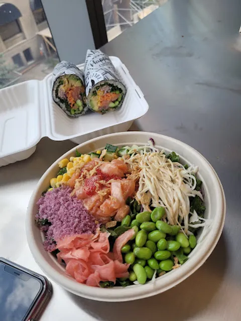 Rolltation - Asian Eatery