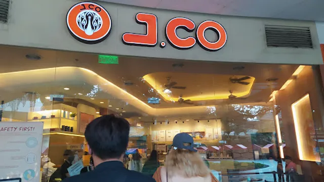 J.CO Donuts & Coffee - Fairview Terraces