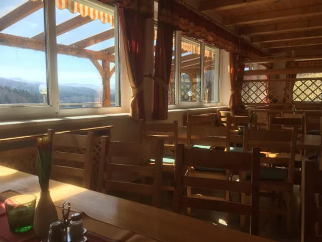 Weingut & Buschenschank Heike Skoff