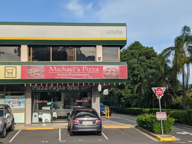 Michael's Pizza