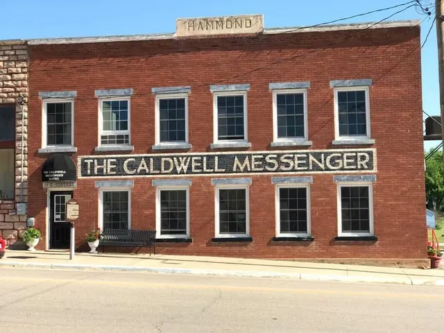 Caldwell Messenger Suites