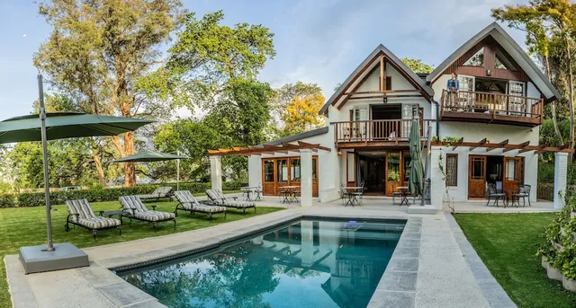 Simonzicht Guest House