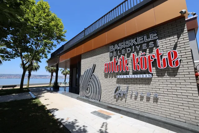 Başiskele Antik Köfte