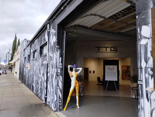 ROC&SOL Retail Store